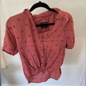 Women’s shirt